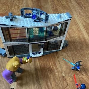 Avengers: Endgame Final Battle 76192 set with thanos